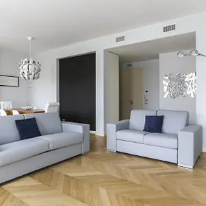 riverside-apartment-treviso.hotelslidodijesolo.com/